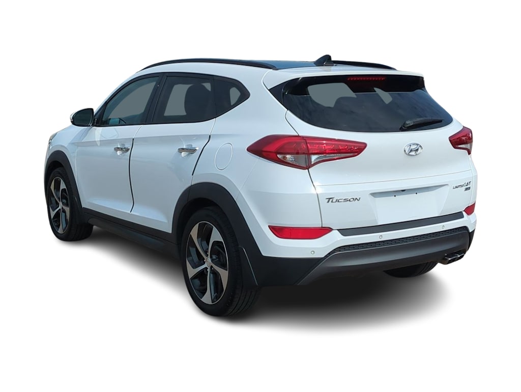 Thumbnail: 2016 Hyundai Tucson - 4