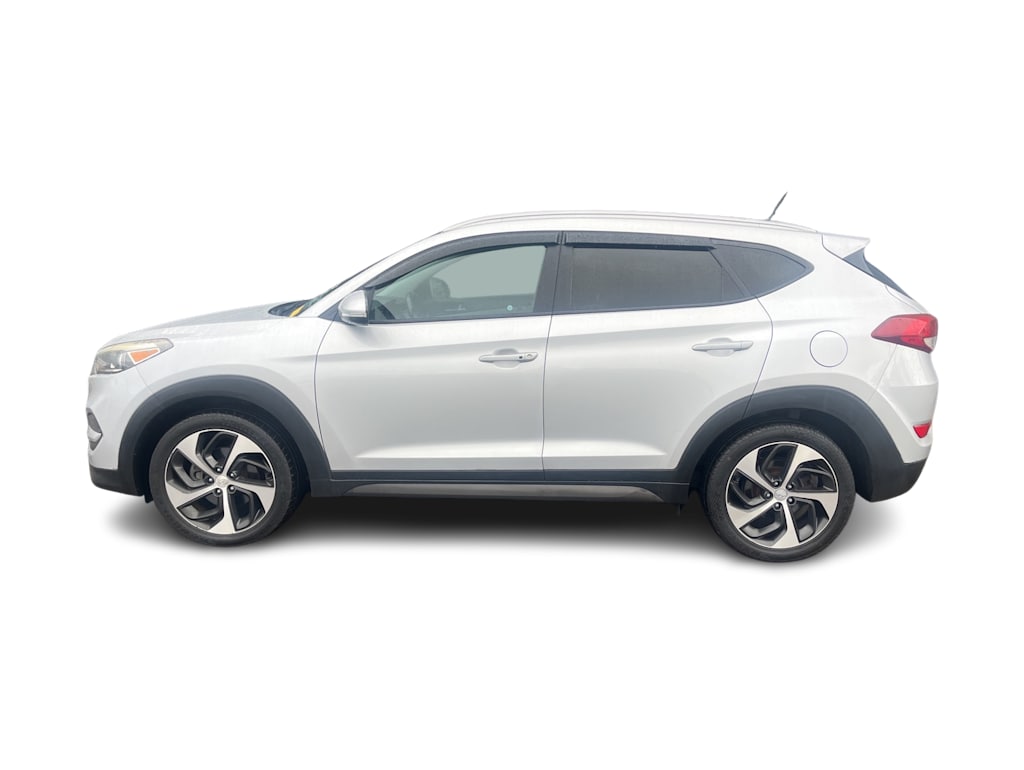 Thumbnail: 2016 Hyundai Tucson - 3