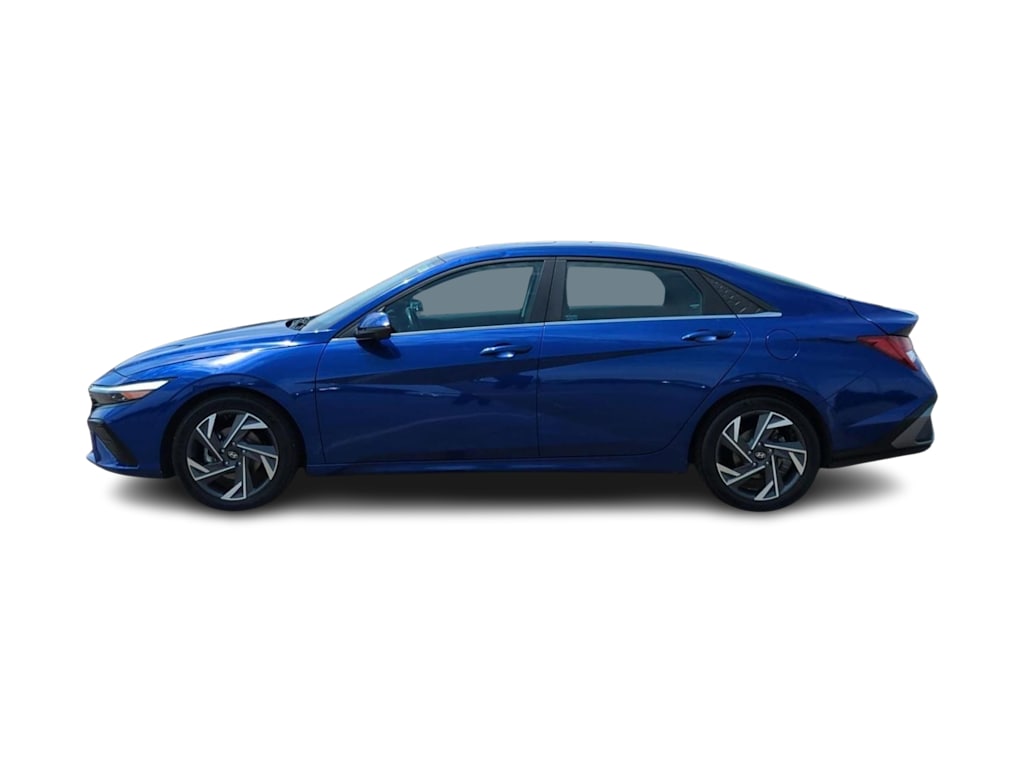 Thumbnail: 2024 Hyundai Elantra - 3