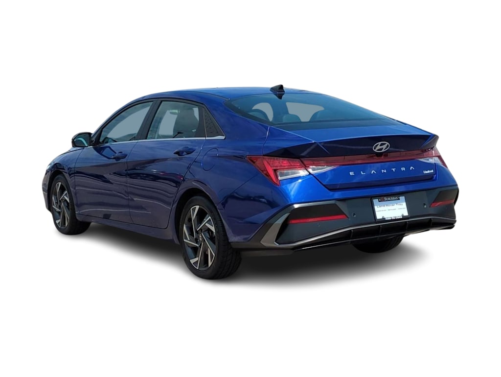 Thumbnail: 2024 Hyundai Elantra - 4