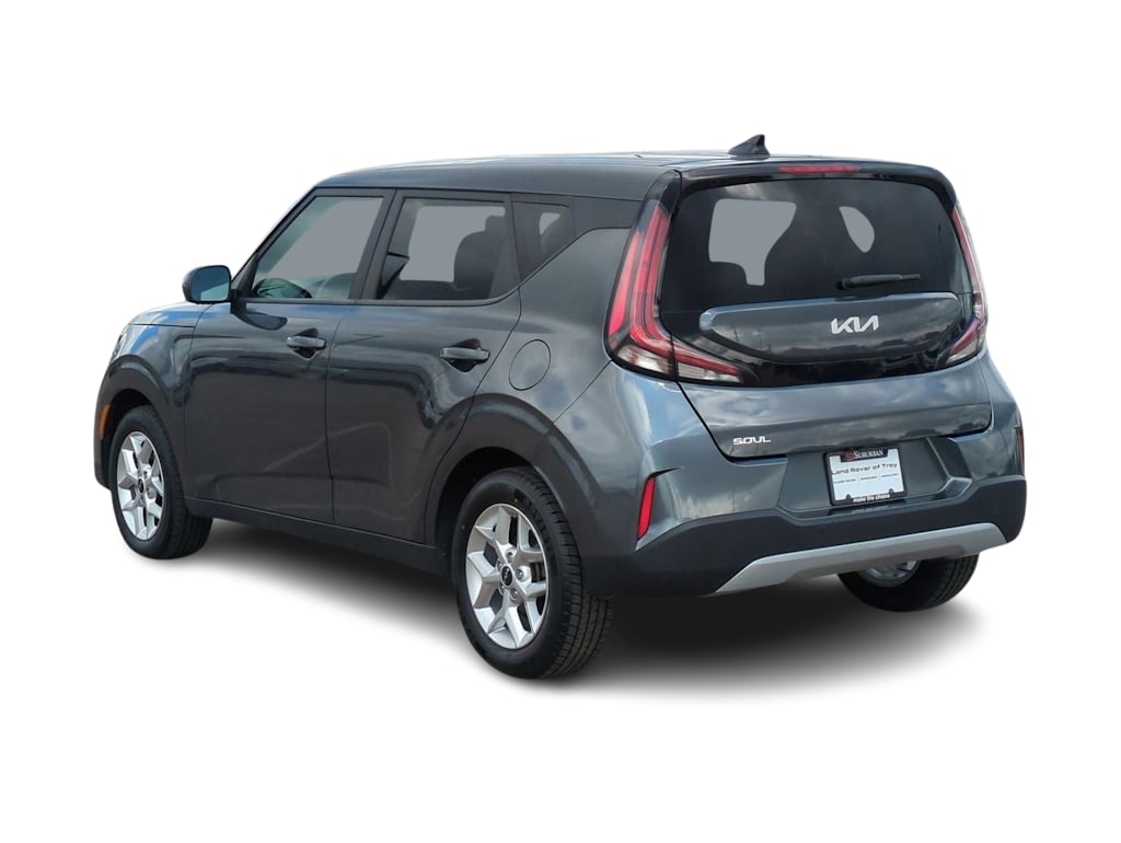 Thumbnail: 2023 Kia Soul - 4