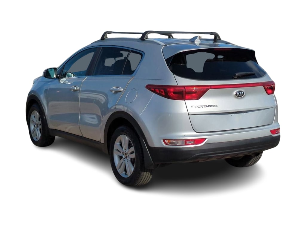 Thumbnail: 2017 Kia Sportage - 4