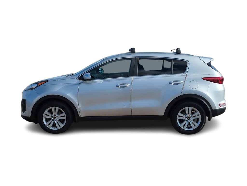 Thumbnail: 2017 Kia Sportage - 3