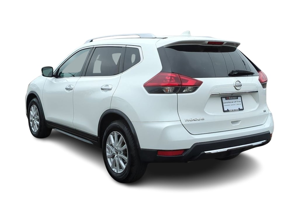 2018 Nissan Rogue SV 4