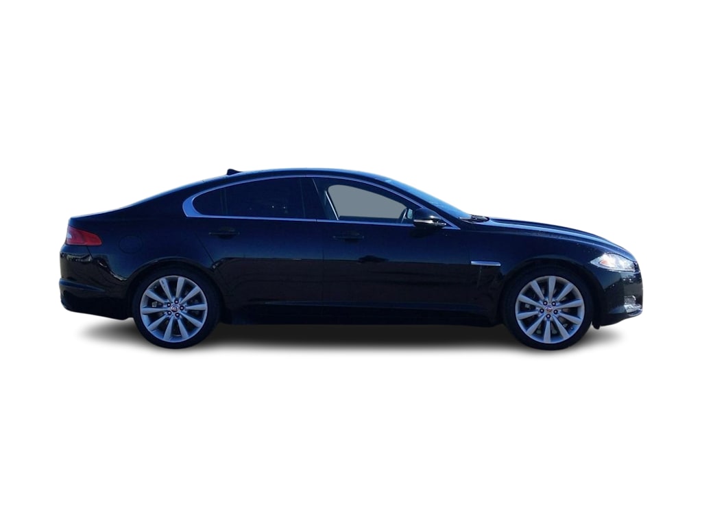 2014 Jaguar XF S 22