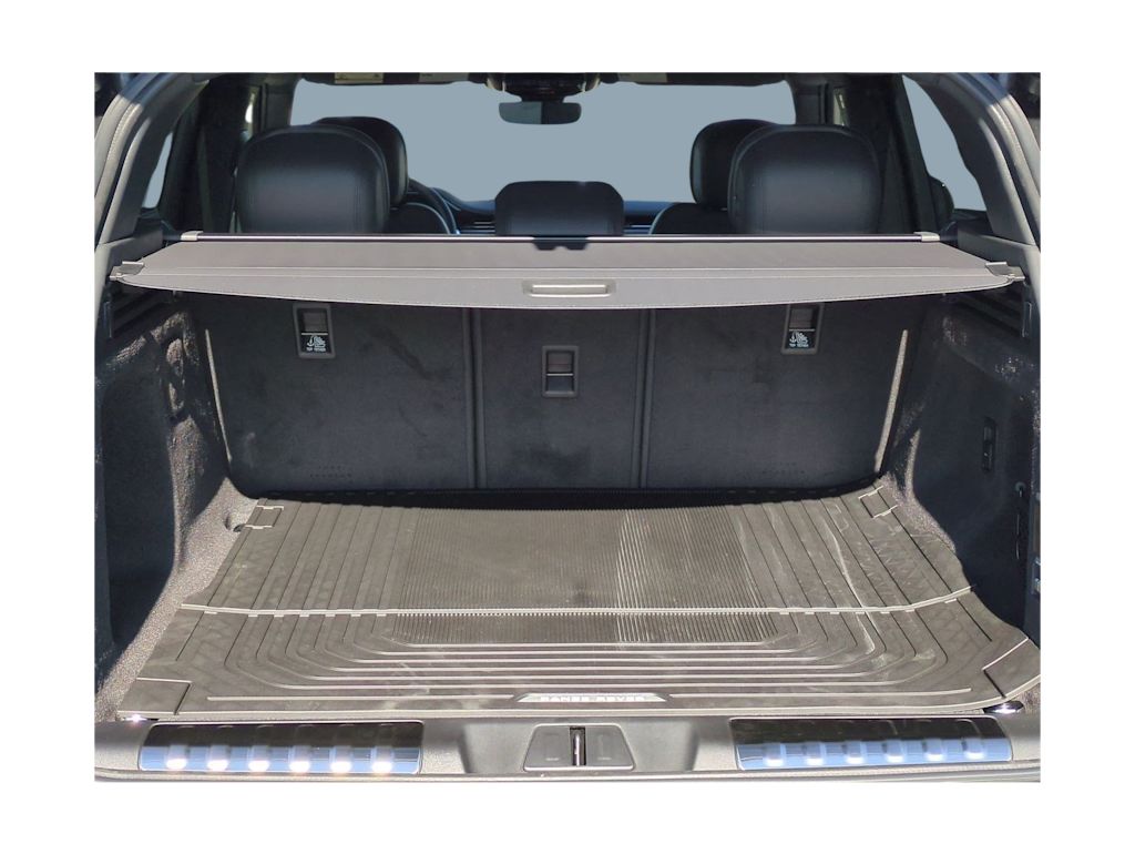 Thumbnail: 2025 Land Rover Range Rover Sport - 35