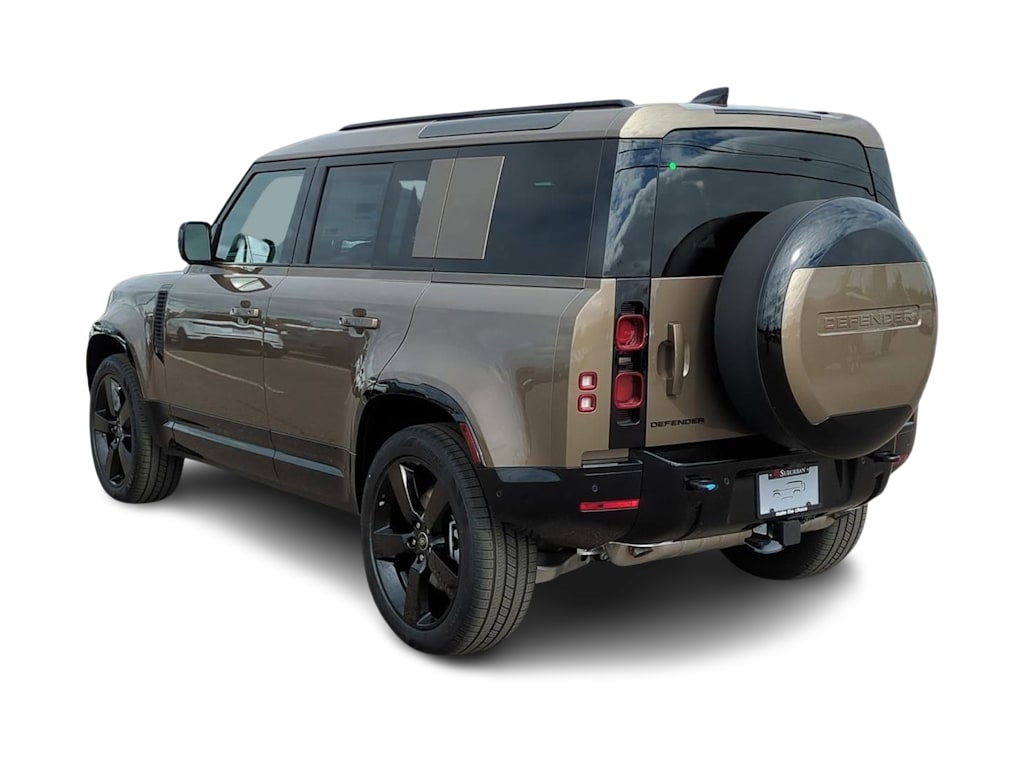 Thumbnail: 2025 Land Rover Defender - 4