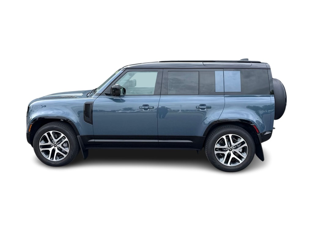 Thumbnail: 2025 Land Rover Defender - 3