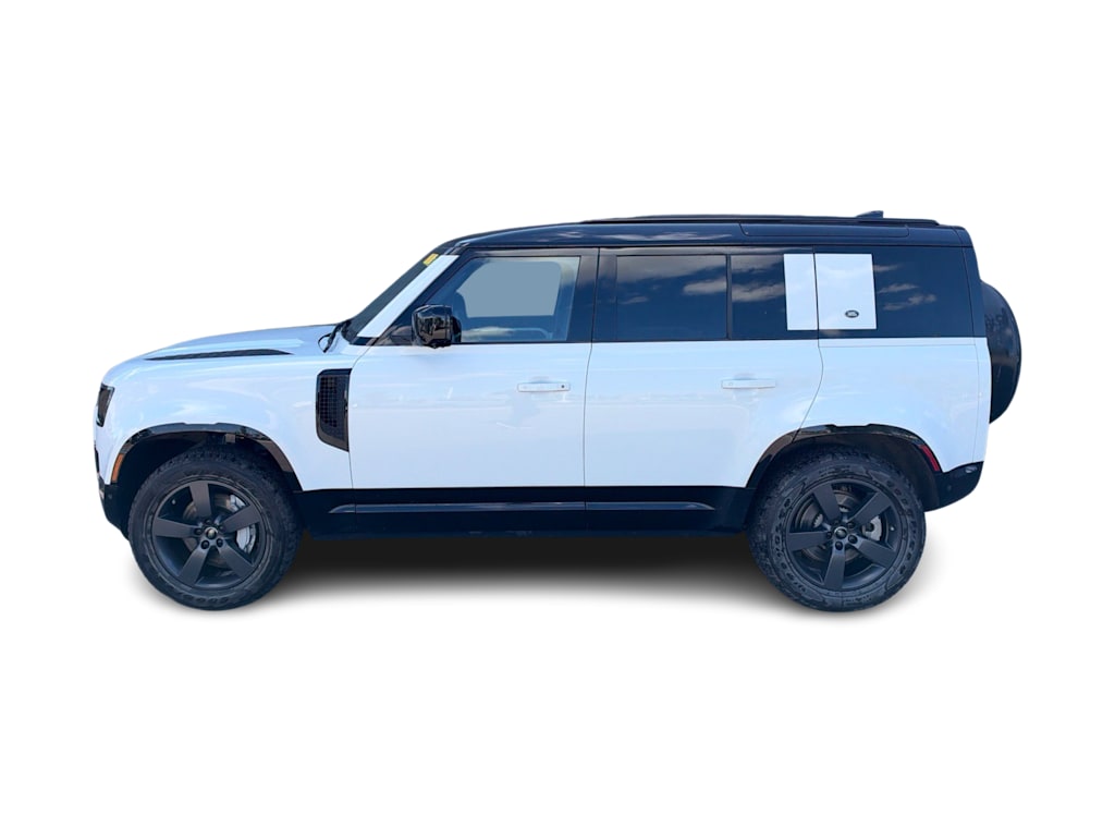 Thumbnail: 2024 Land Rover Defender - 3