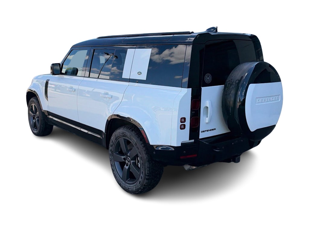 Thumbnail: 2024 Land Rover Defender - 4