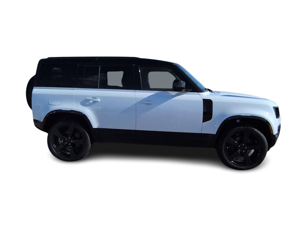 Thumbnail: 2026 Land Rover Defender - 21