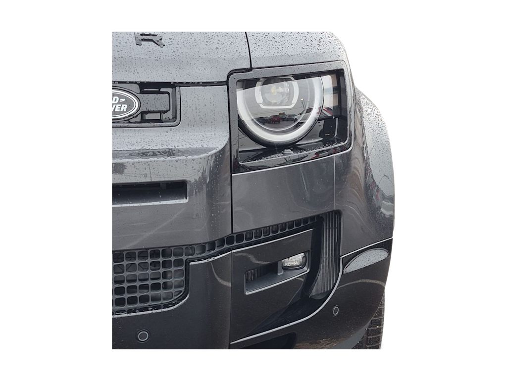 Thumbnail: 2026 Land Rover Defender - 25