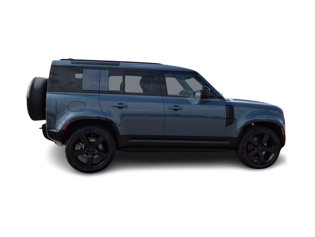 Thumbnail: 2026 Land Rover Defender - 21