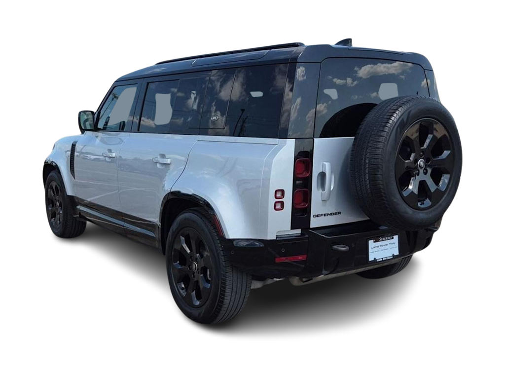 Thumbnail: 2024 Land Rover Defender - 4