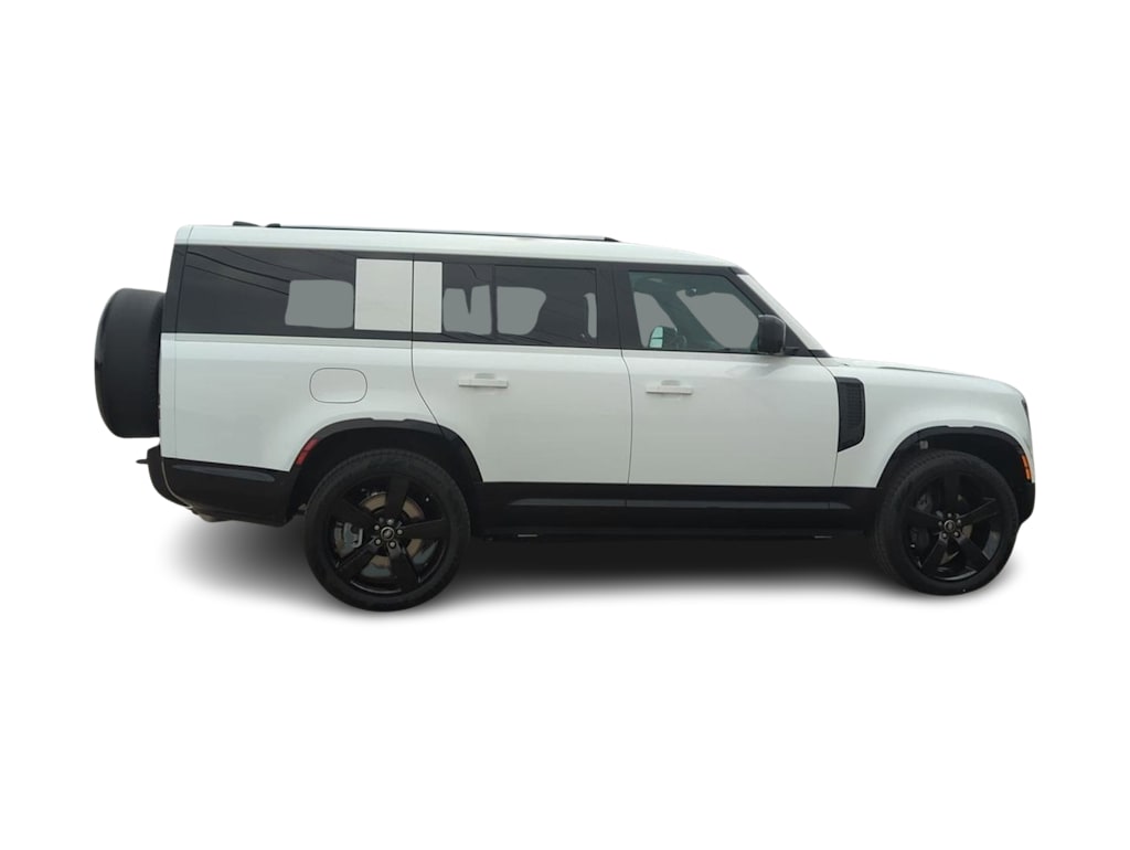 Thumbnail: 2025 Land Rover Defender - 18