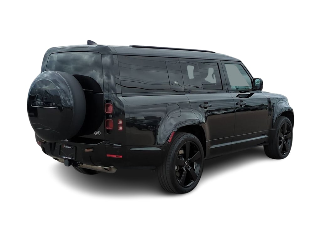 Thumbnail: 2023 Land Rover Defender - 20