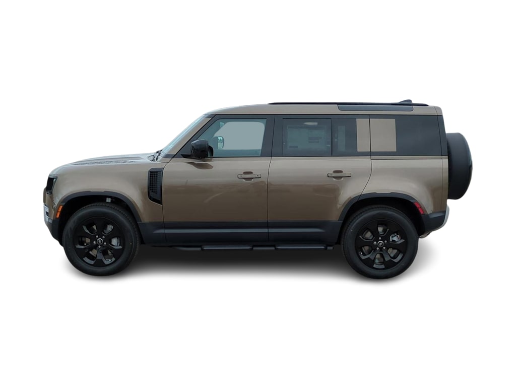 Thumbnail: 2025 Land Rover Defender - 3