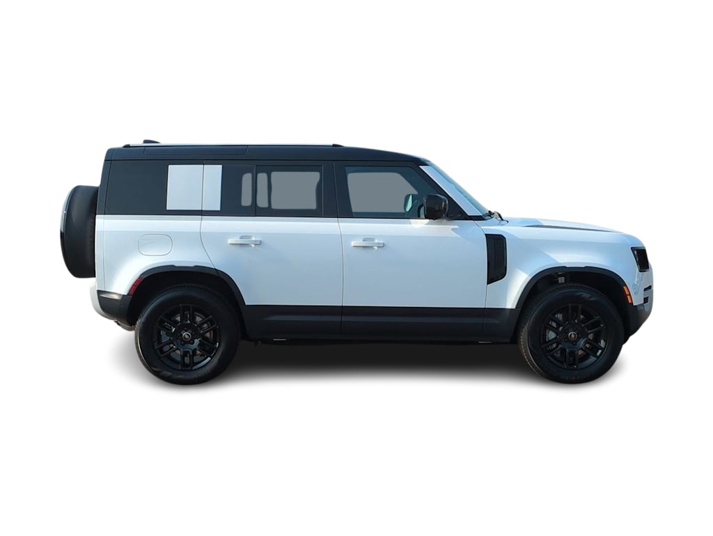 Thumbnail: 2025 Land Rover Defender - 20