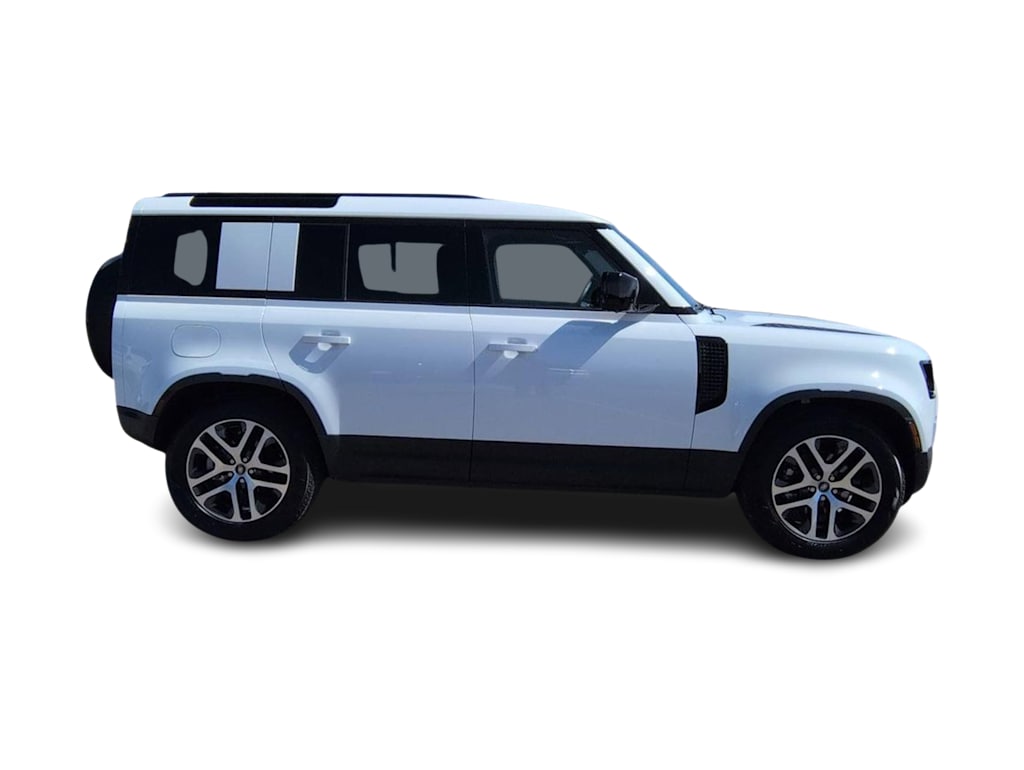 Thumbnail: 2025 Land Rover Defender - 20