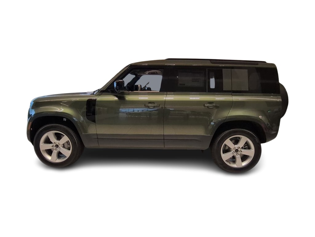 Thumbnail: 2026 Land Rover Defender - 3