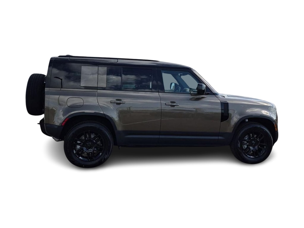Thumbnail: 2026 Land Rover Defender - 20