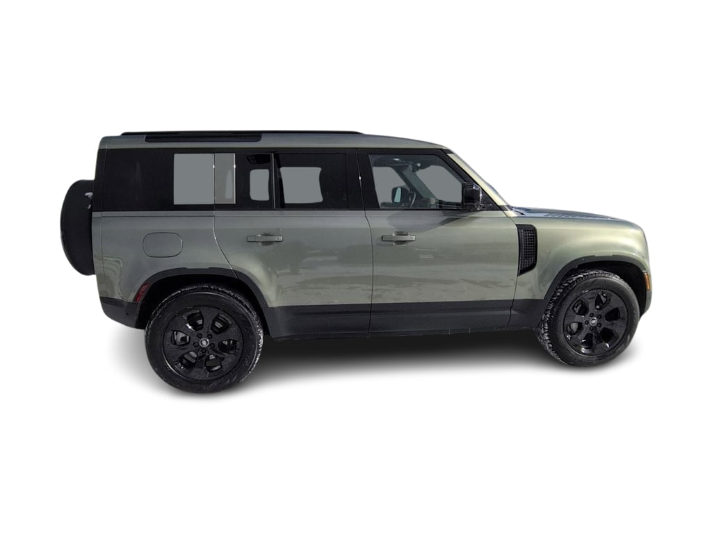 Thumbnail: 2025 Land Rover Defender - 21