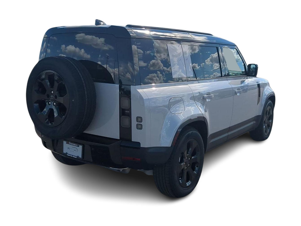 Thumbnail: 2026 Land Rover Defender - 18