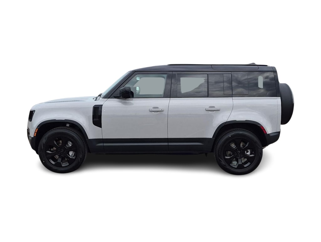 Thumbnail: 2026 Land Rover Defender - 3