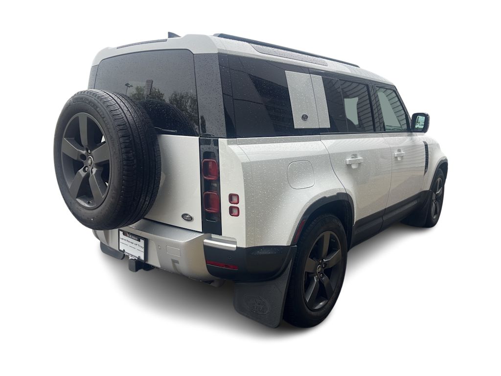 Thumbnail: 2021 Land Rover Defender - 14