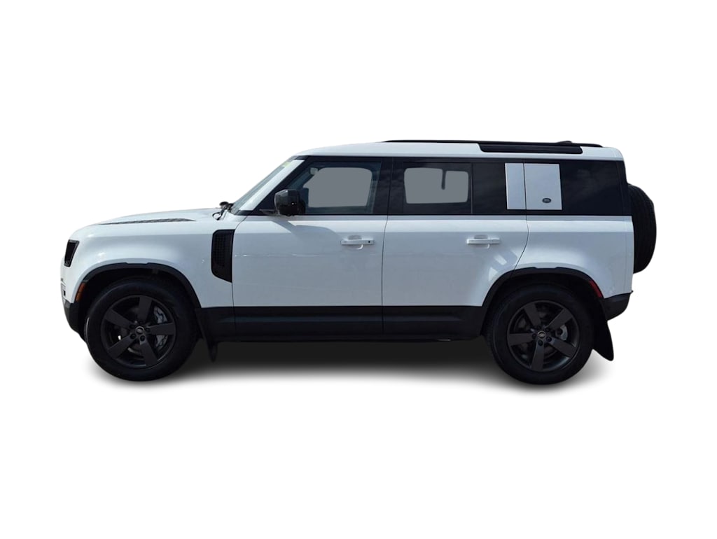 Thumbnail: 2023 Land Rover Defender - 3