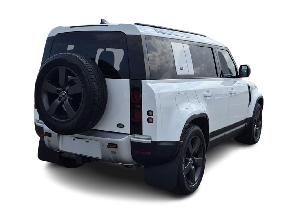 Thumbnail: 2023 Land Rover Defender - 18