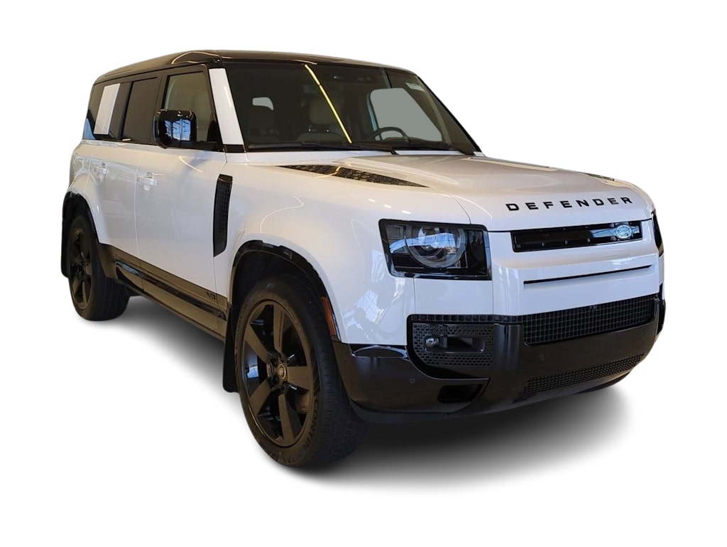 2025 Land Rover Defender 110 22