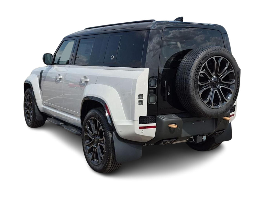 Thumbnail: 2026 Land Rover Defender - 4