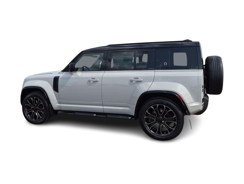Thumbnail: 2026 Land Rover Defender - 3