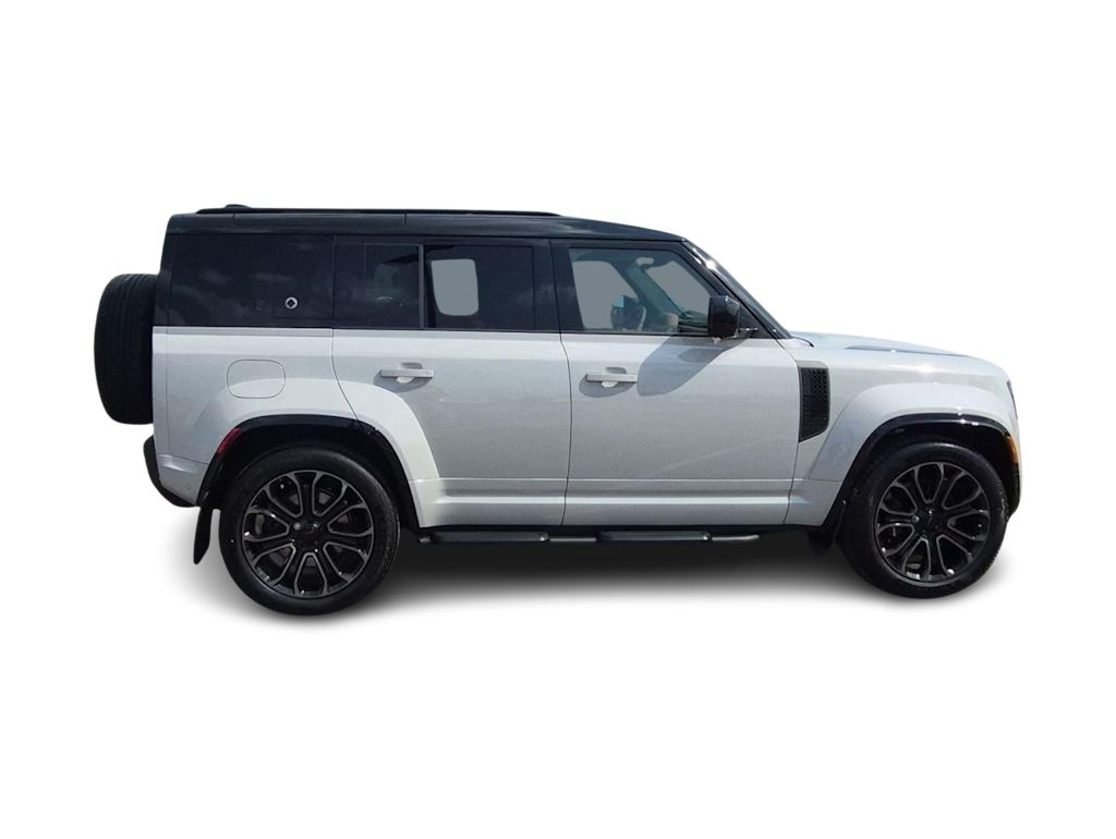 Thumbnail: 2026 Land Rover Defender - 19