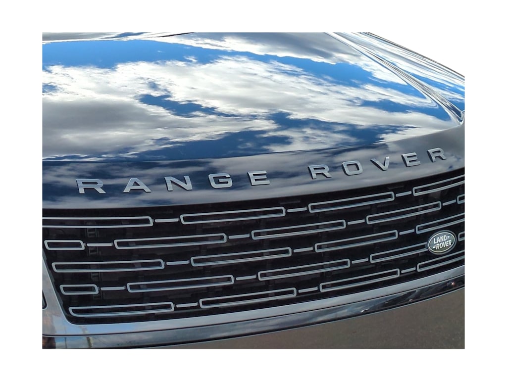 Thumbnail: 2023 Land Rover Range Rover - 24