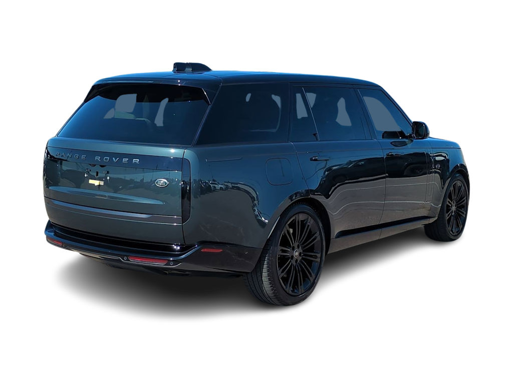 Thumbnail: 2023 Land Rover Range Rover - 18