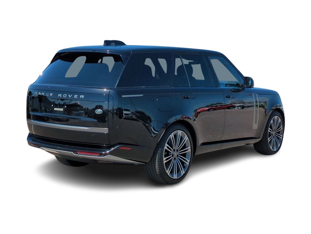 Thumbnail: 2023 Land Rover Range Rover - 18