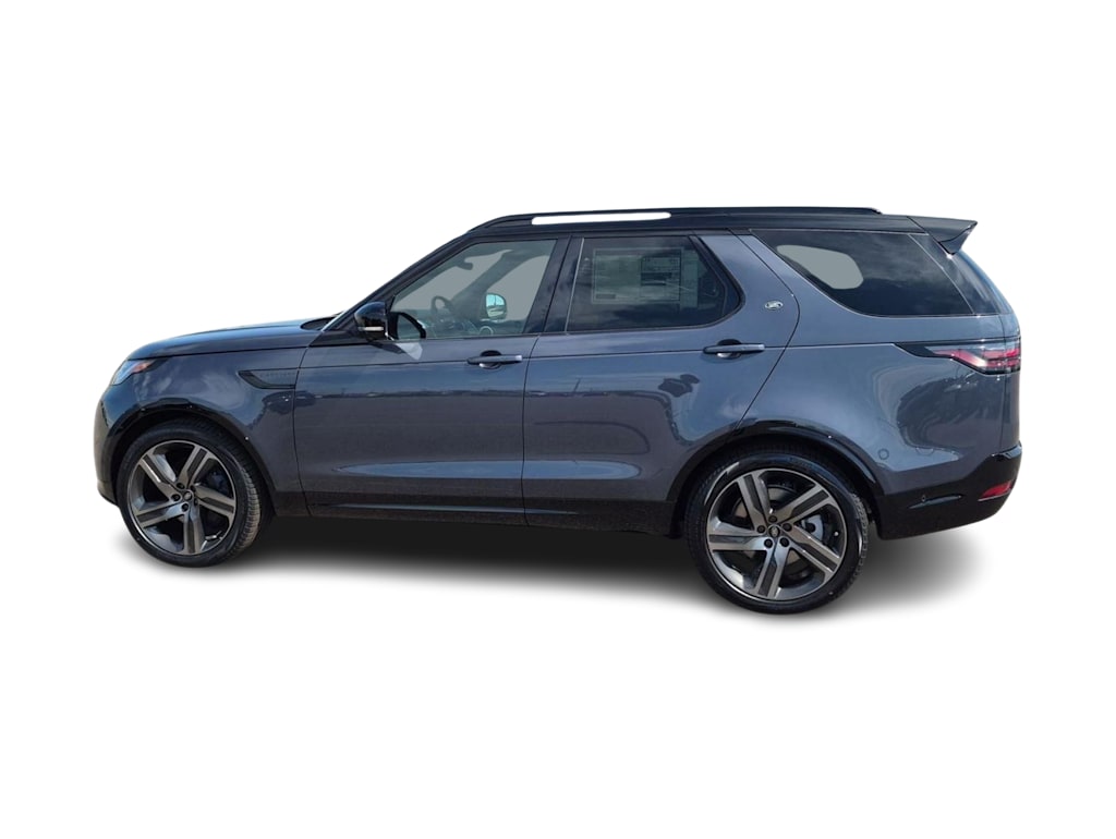 Thumbnail: 2026 Land Rover Discovery - 3