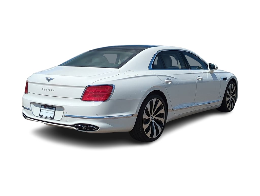 Thumbnail: 2022 Bentley Flying Spur - 19