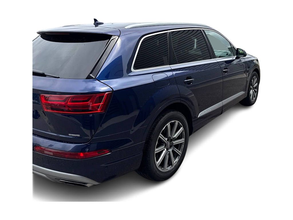 Thumbnail: 2019 Audi Q7 - 9