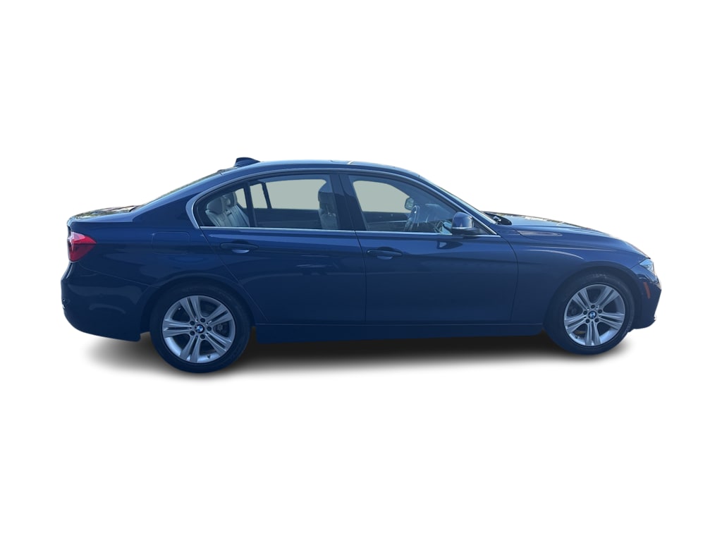 Thumbnail: 2016 BMW 3 Series - 16