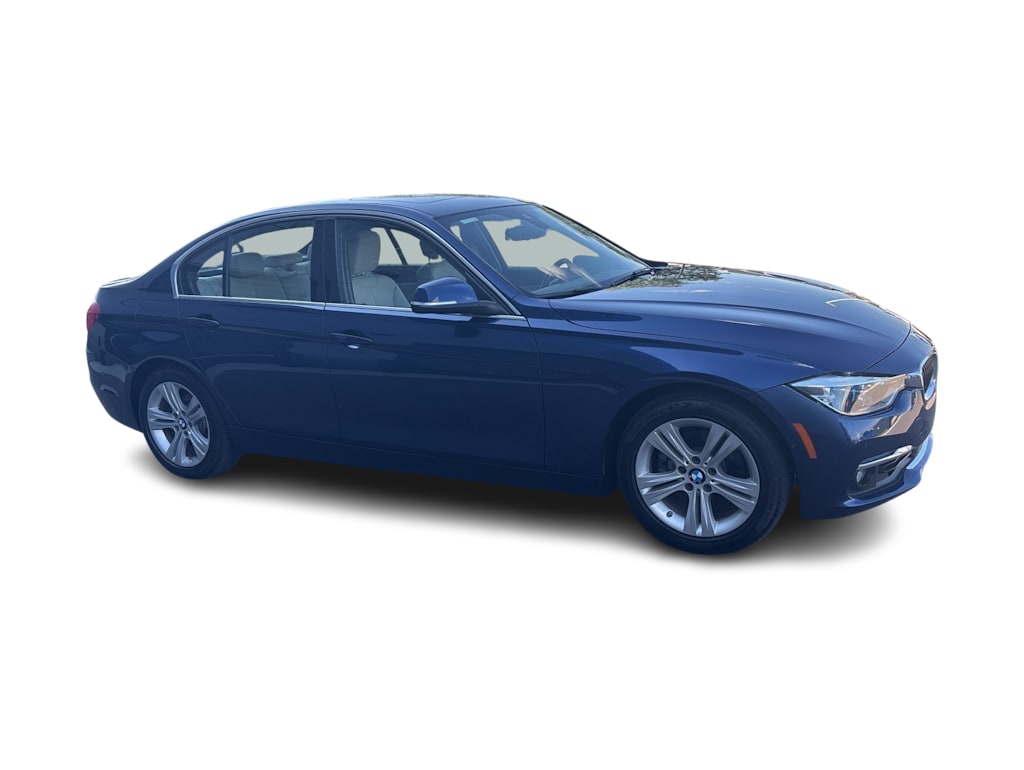 Thumbnail: 2016 BMW 3 Series - 17