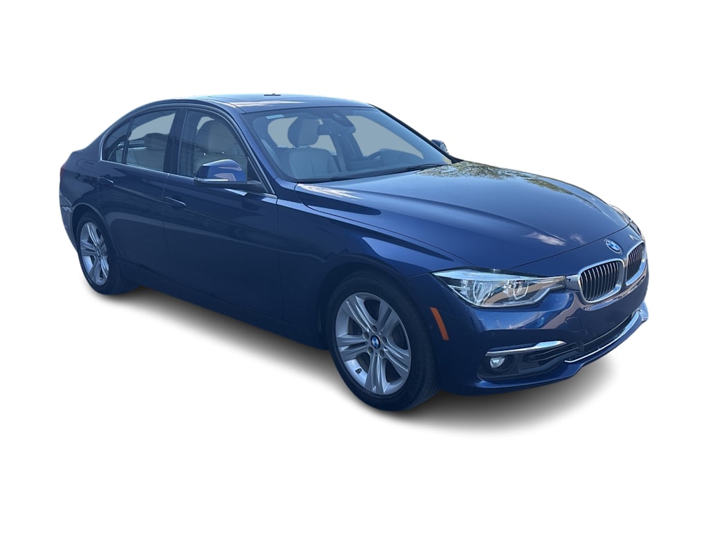 Thumbnail: 2016 BMW 3 Series - 18