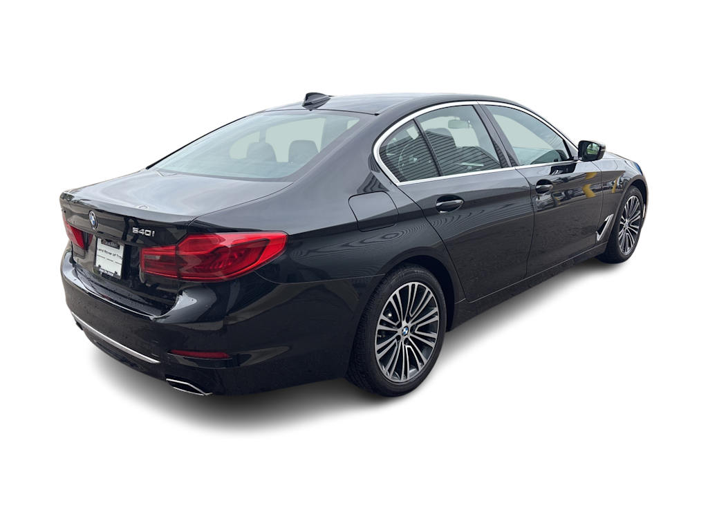 Thumbnail: 2020 BMW 5 Series - 17