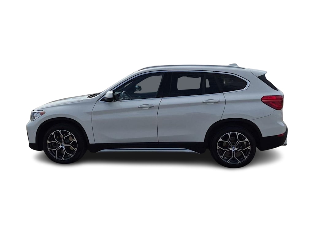 Thumbnail: 2021 BMW X1 - 3