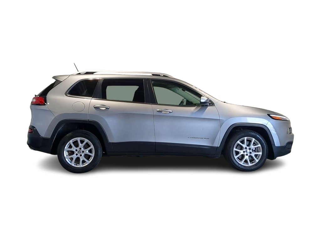 Thumbnail: 2014 Jeep Cherokee - 23
