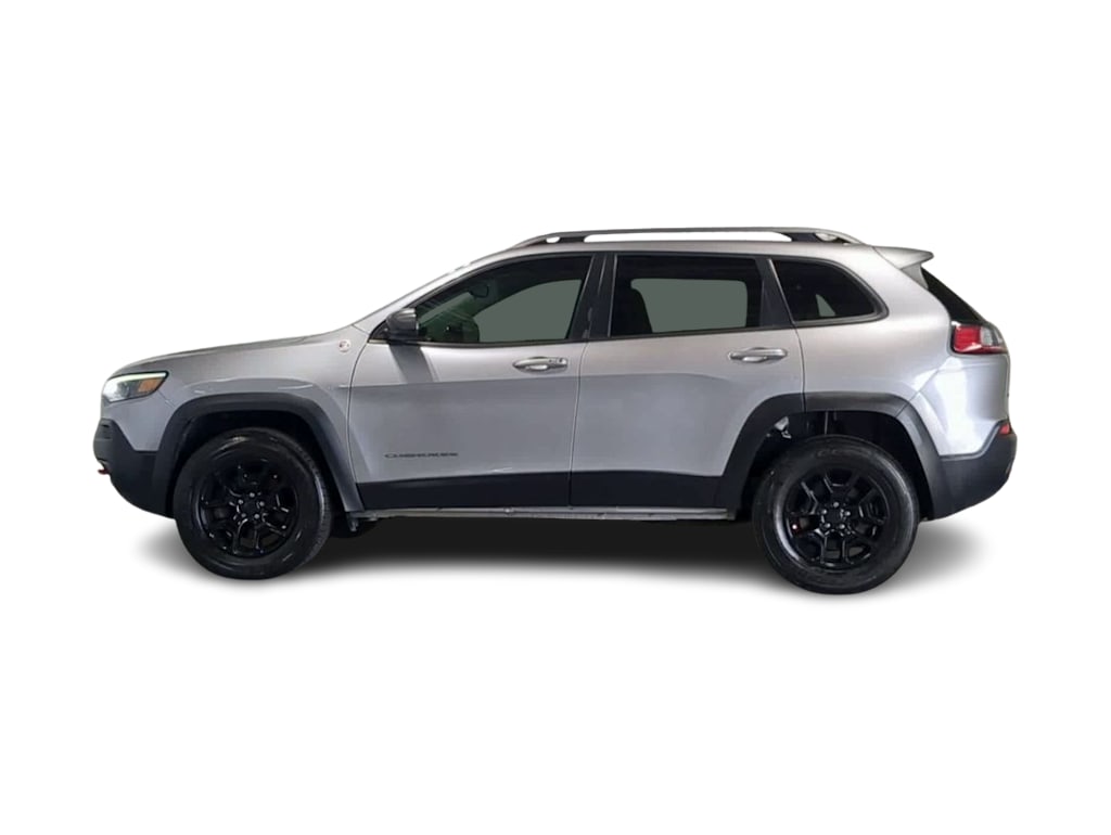 Thumbnail: 2020 Jeep Cherokee - 3