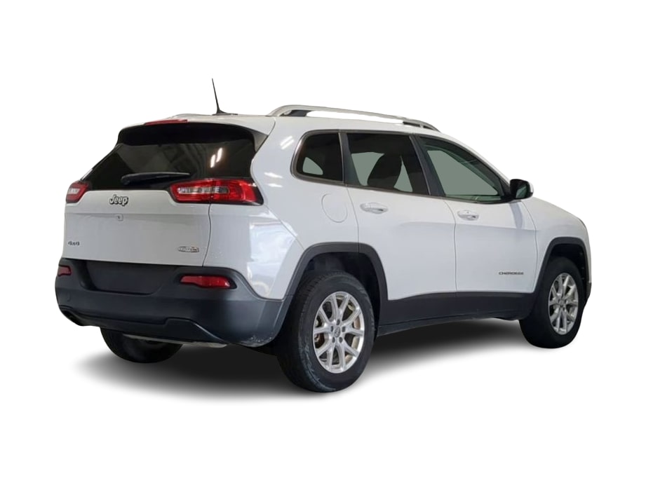 Thumbnail: 2017 Jeep Cherokee - 22
