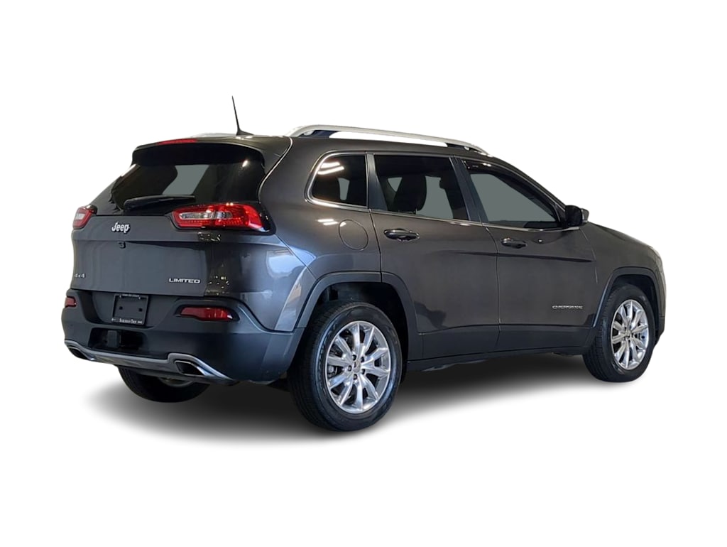 Thumbnail: 2016 Jeep Cherokee - 22